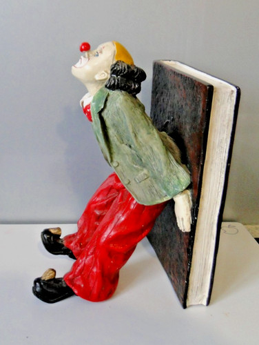 Figurine clown serre livre - livre, en
